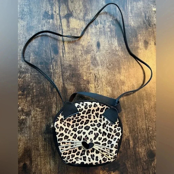 Cat face crossbody handbag/purse. - Picture 3 of 13